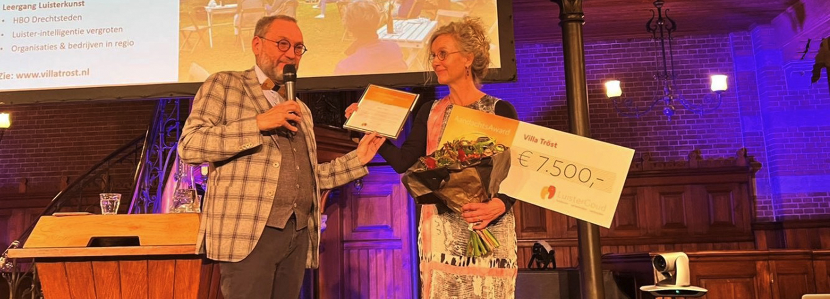 Persbericht - Lectoraat HBO Drechtsteden ontvangt prijs voor compassionate community